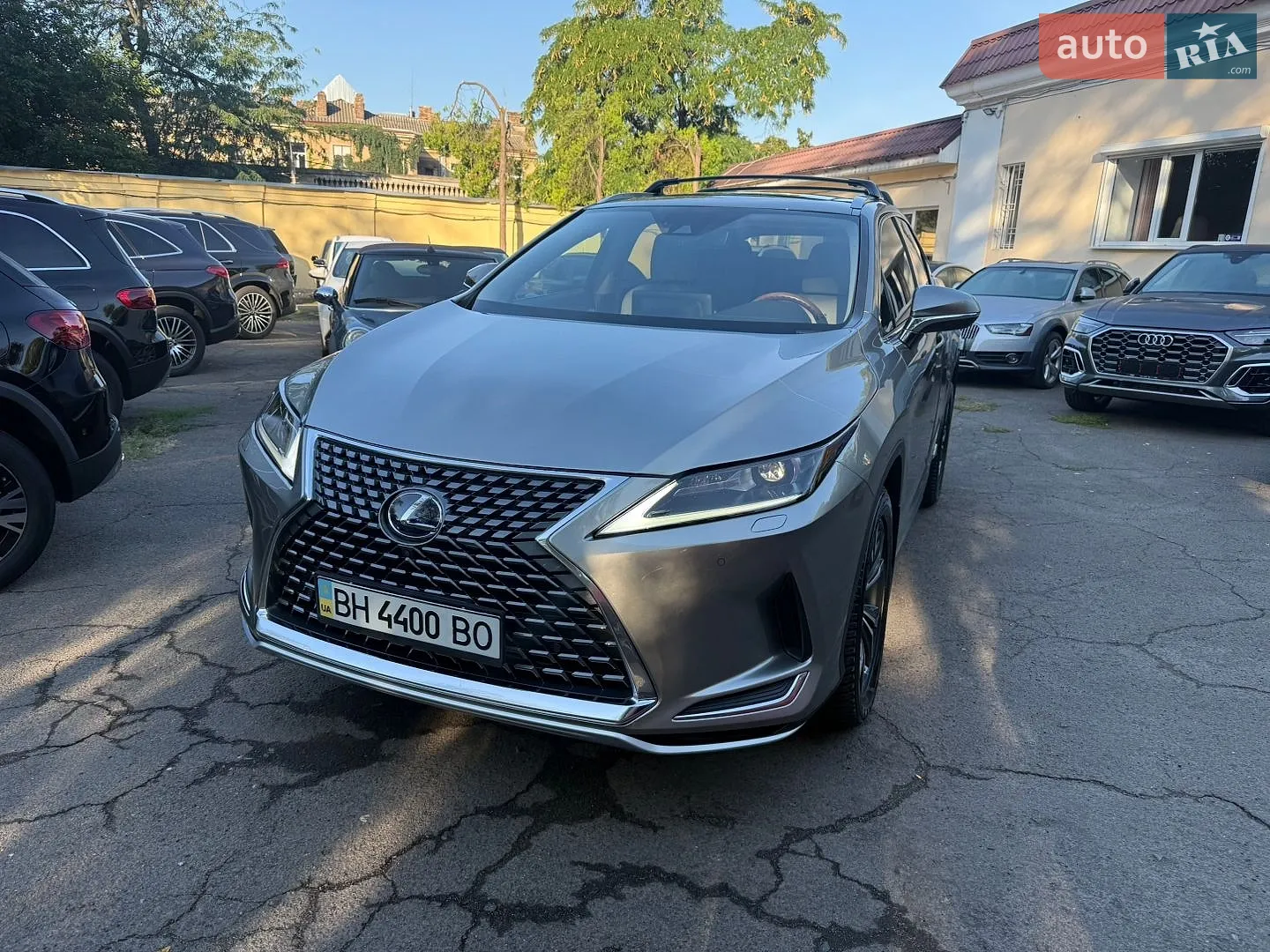 Lexus RX, 2020