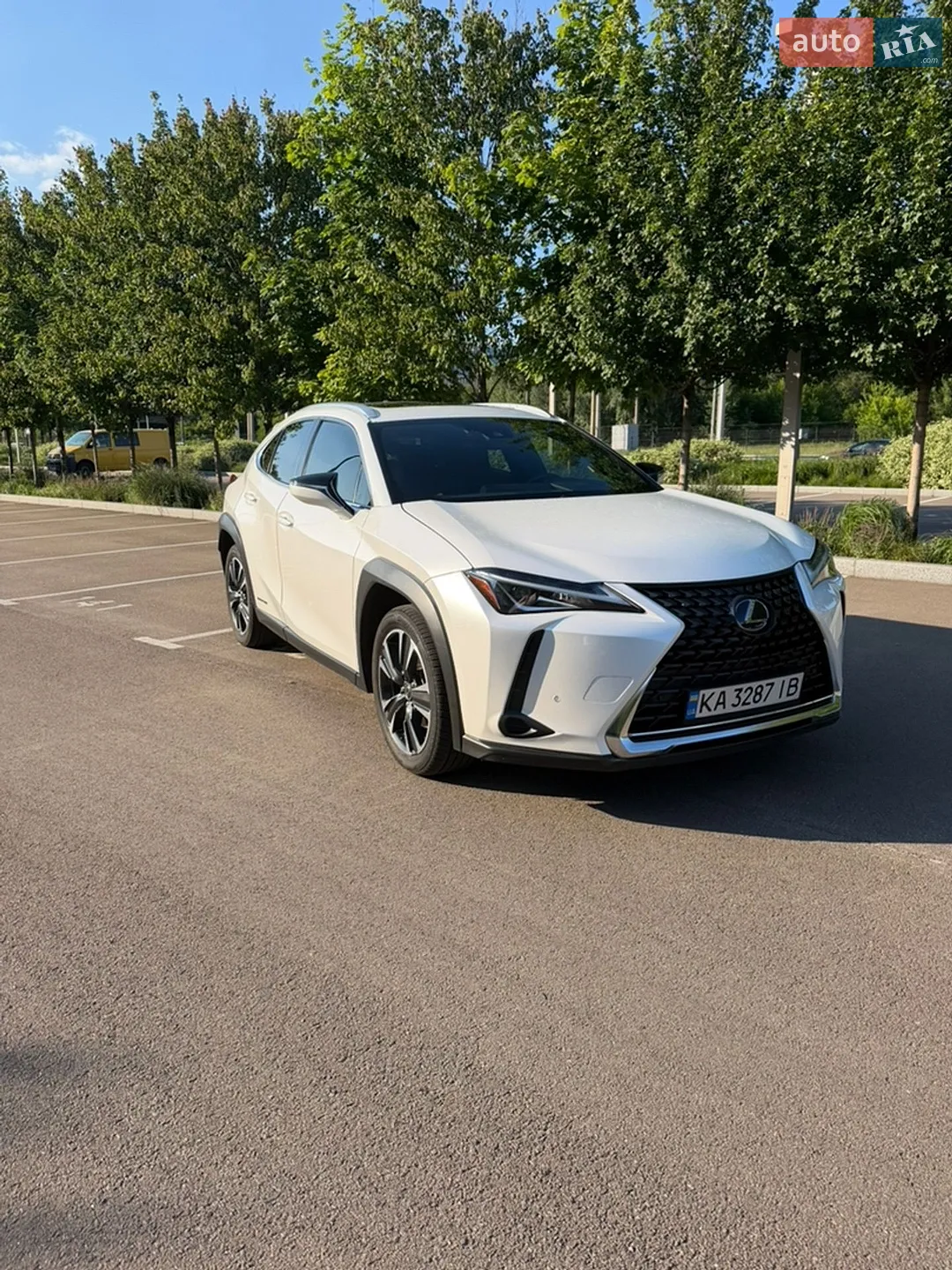 Lexus UX, 2020