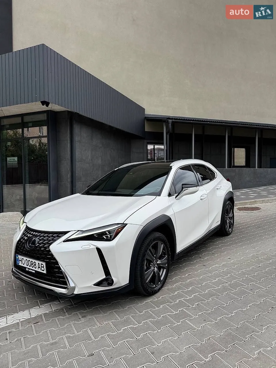 Lexus UX, 2019