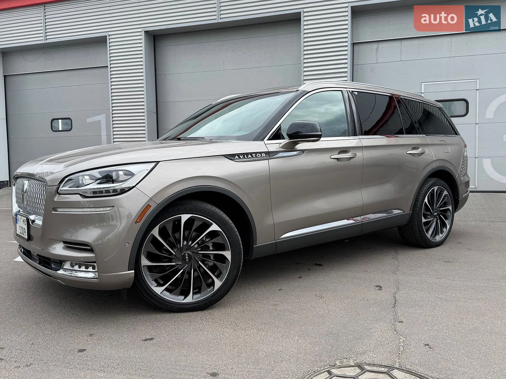 Lincoln Aviator, 2020