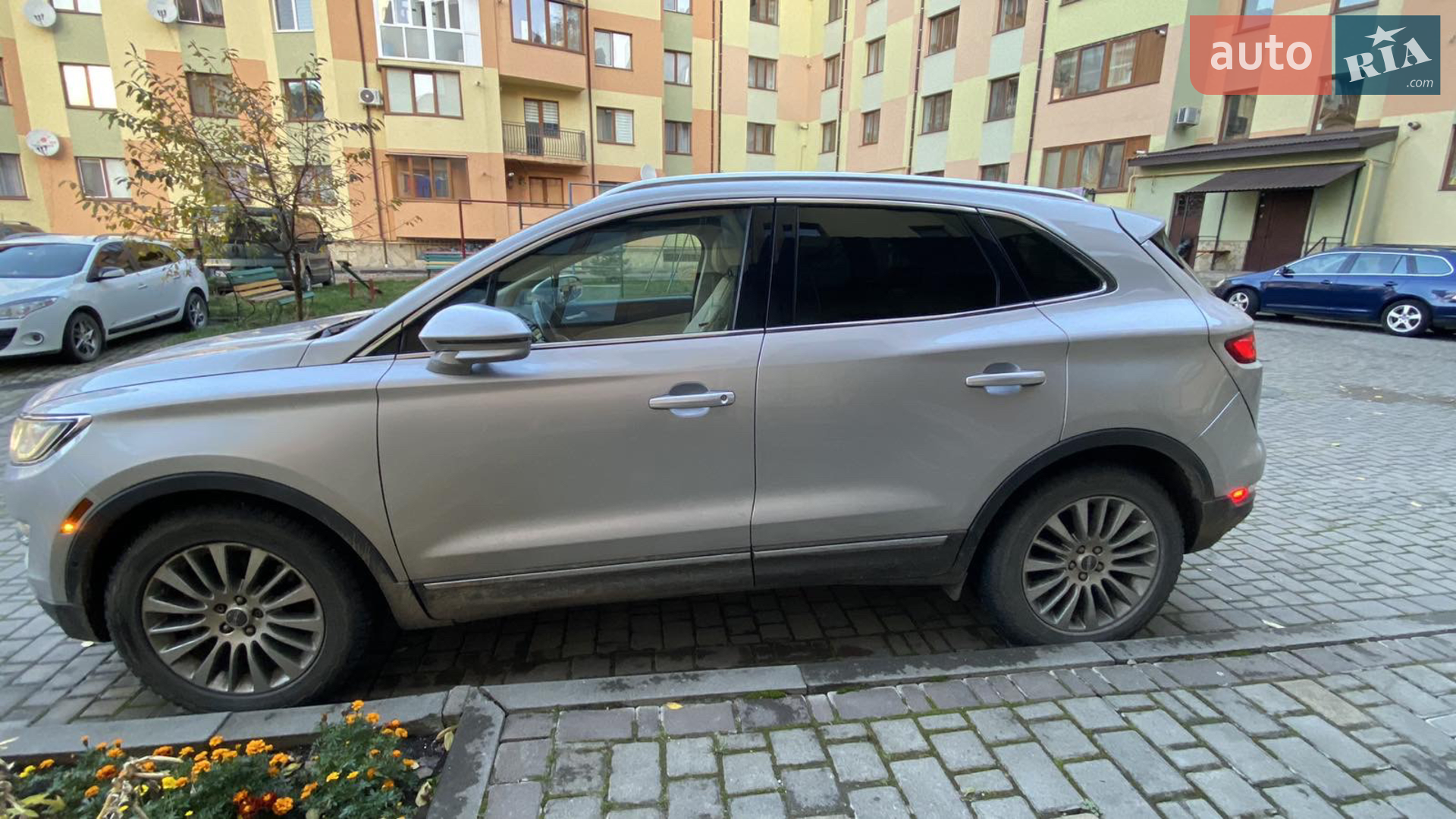 Lincoln MKC, 2015