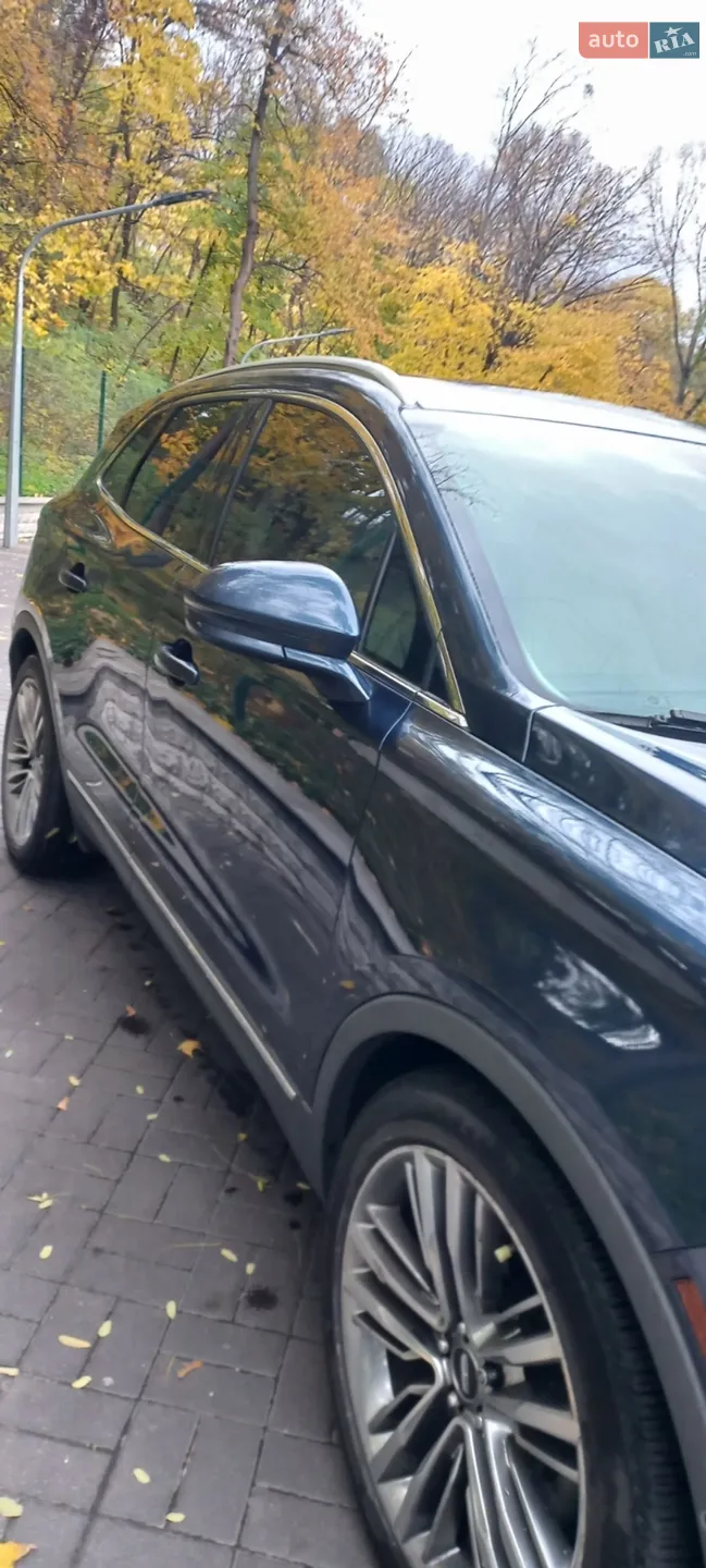 Lincoln MKC, 2015