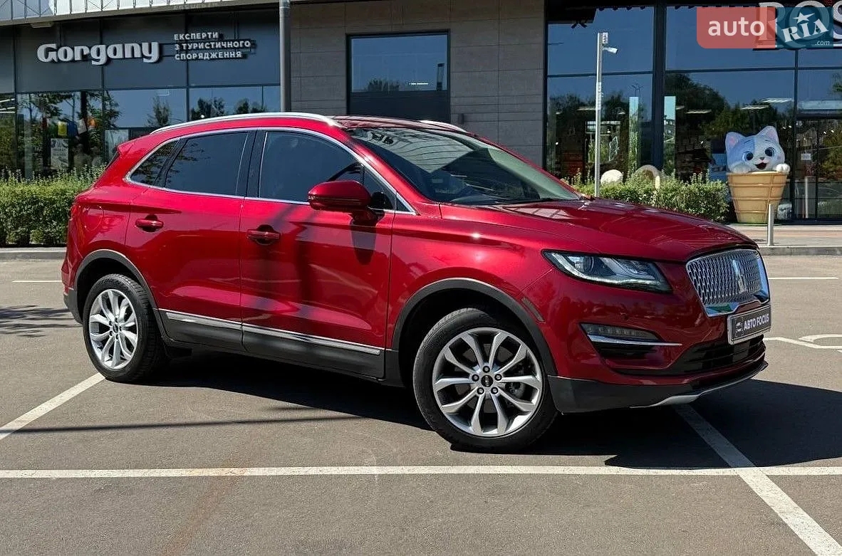 Lincoln MKC, 2019