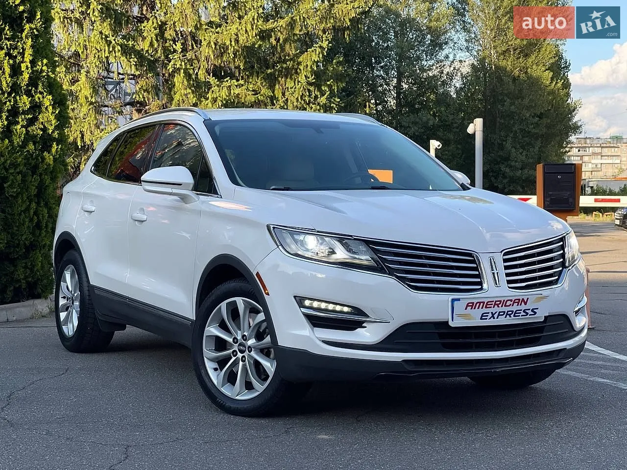 Lincoln MKC, 2014