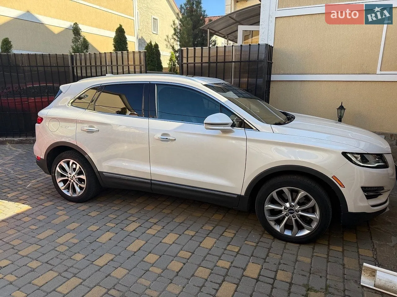 Lincoln MKC, 2018