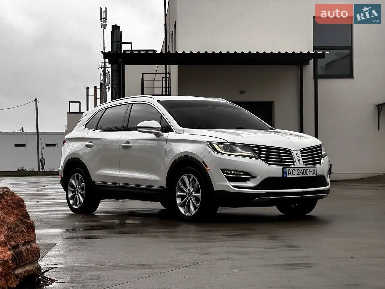 Lincoln MKC, 2014