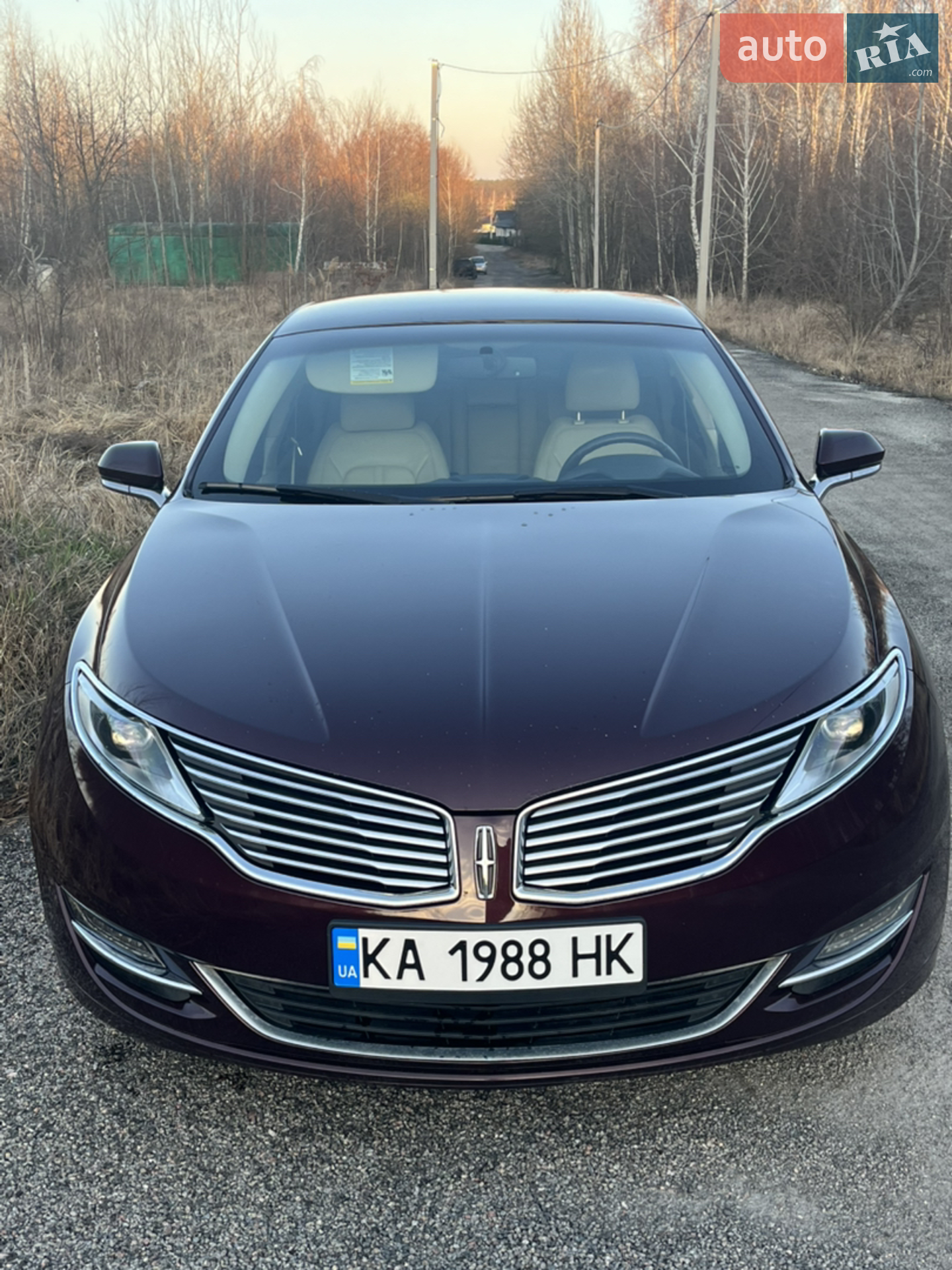 Lincoln MKZ, 2013