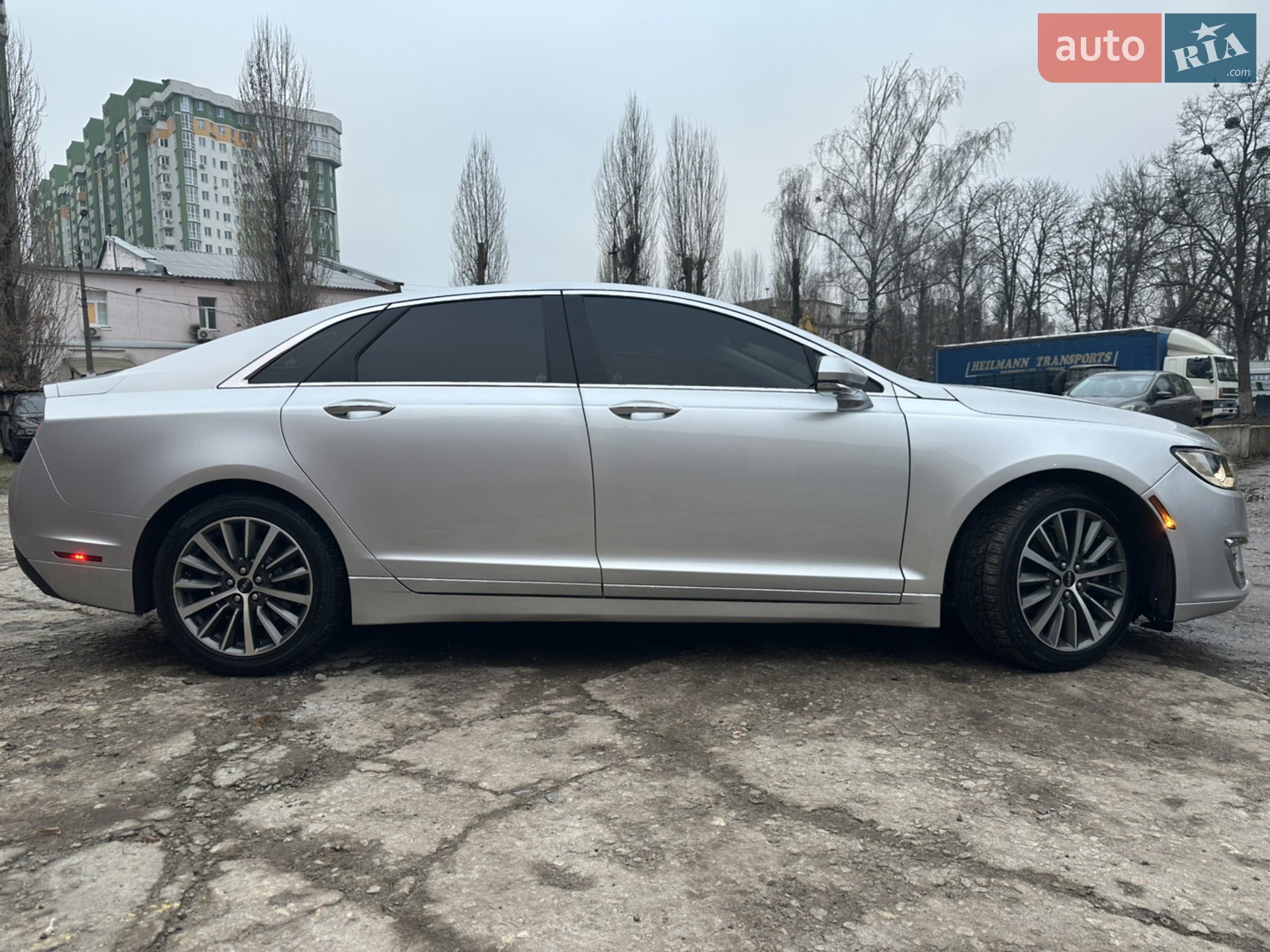 Lincoln MKZ, 2017