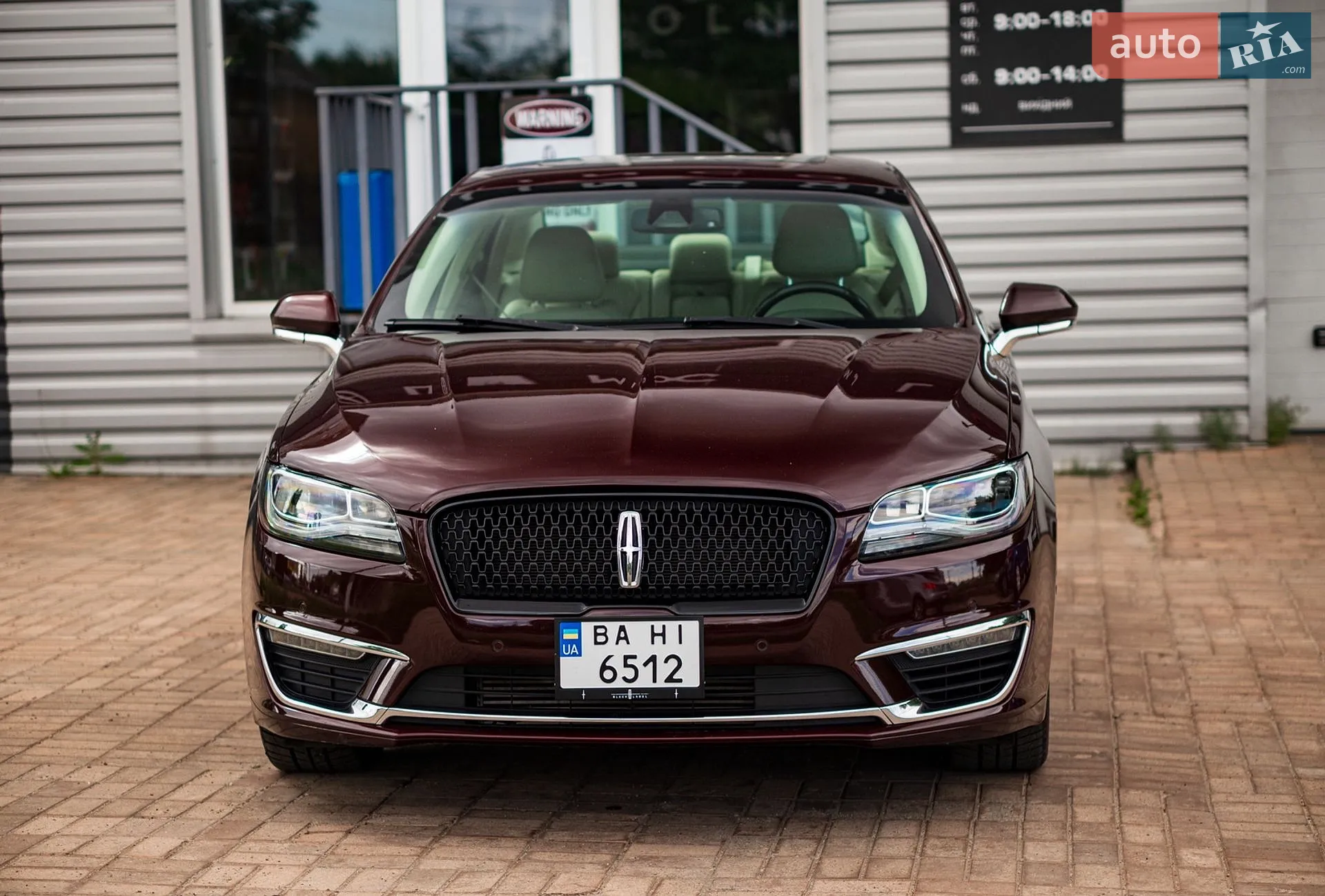 Lincoln MKZ, 2017