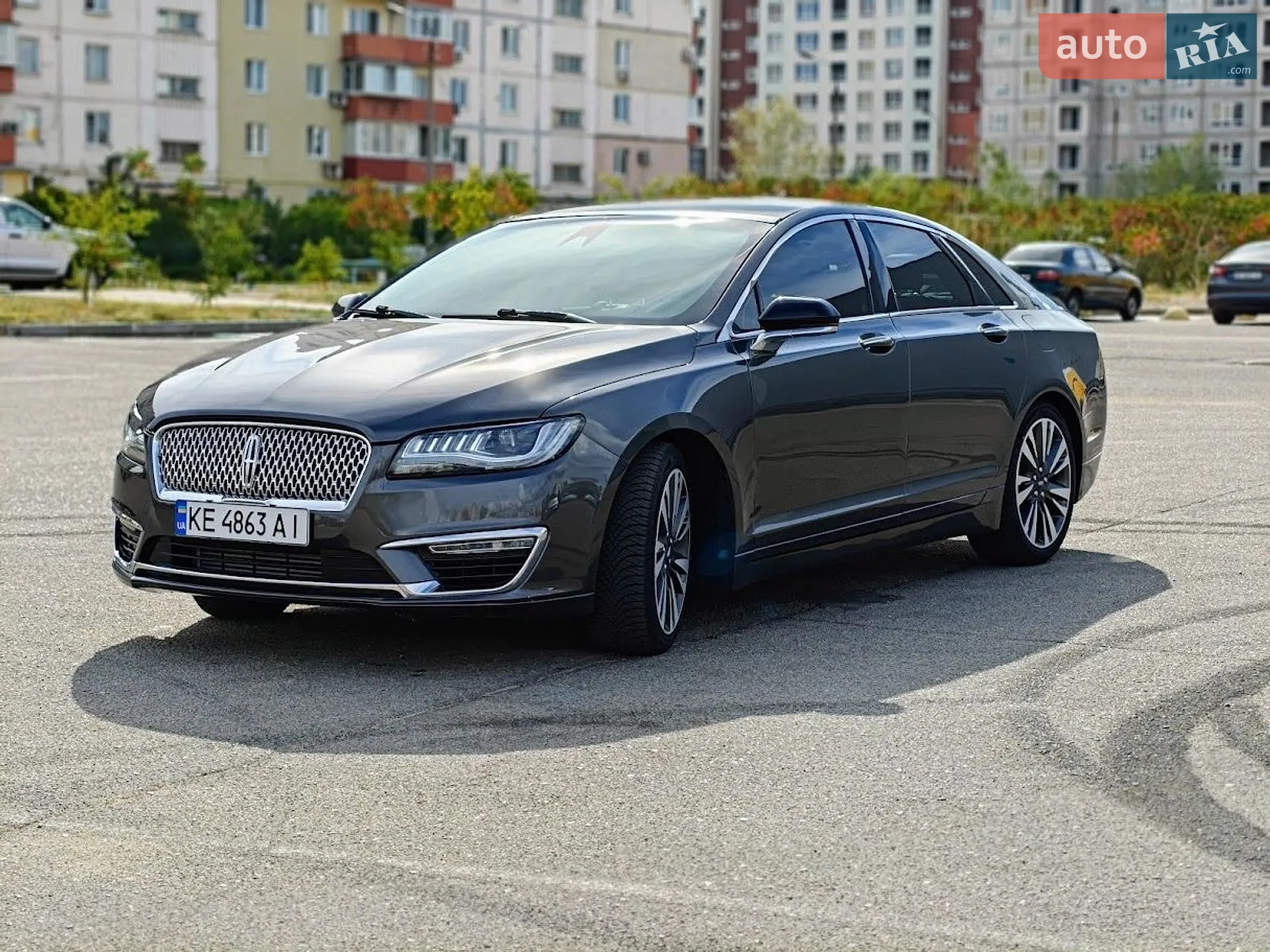 Lincoln MKZ, 2016