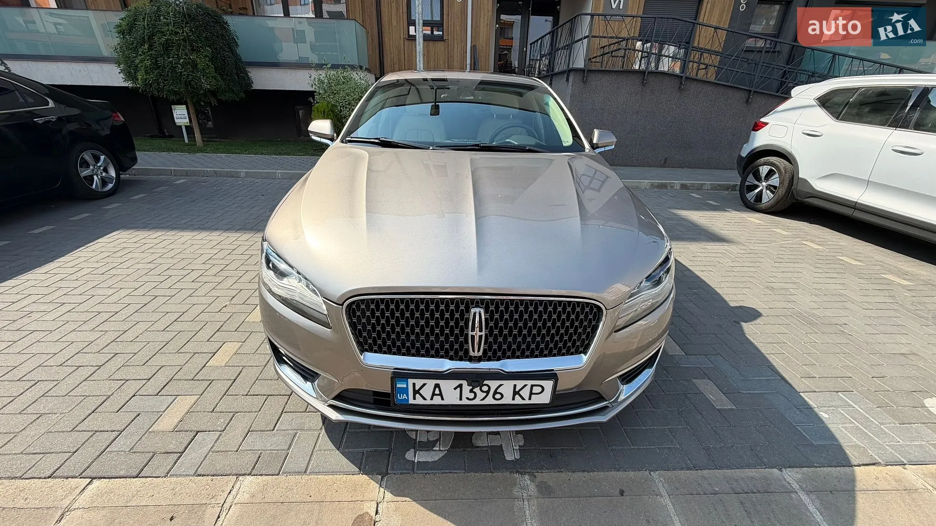 Lincoln MKZ, 2018