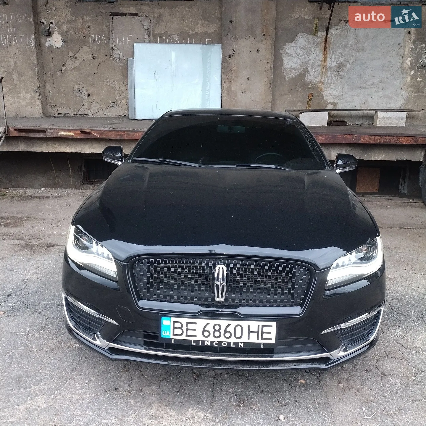 Lincoln MKZ, 2016