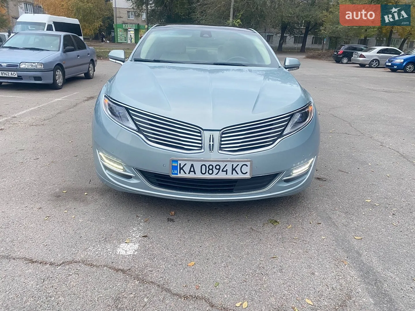 Lincoln MKZ, 2013