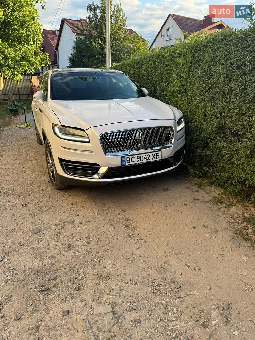 Lincoln Nautilus, 2019