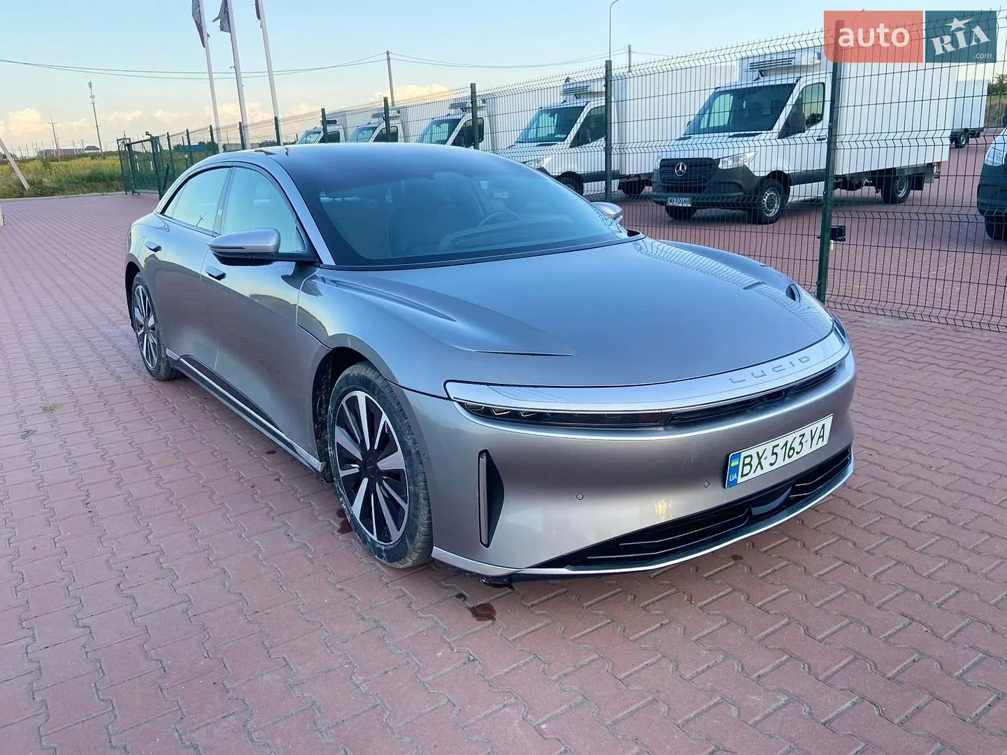 Lucid Air, 2022