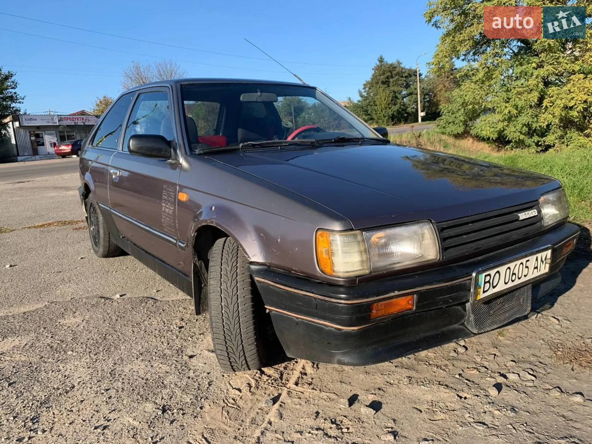 Mazda 323, 1987