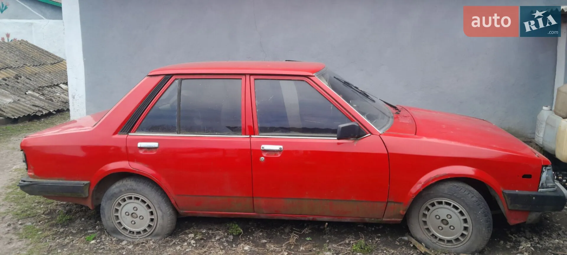 Mazda 323, 1987