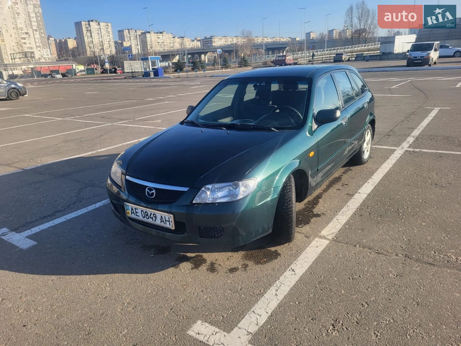 Mazda 323, 2003