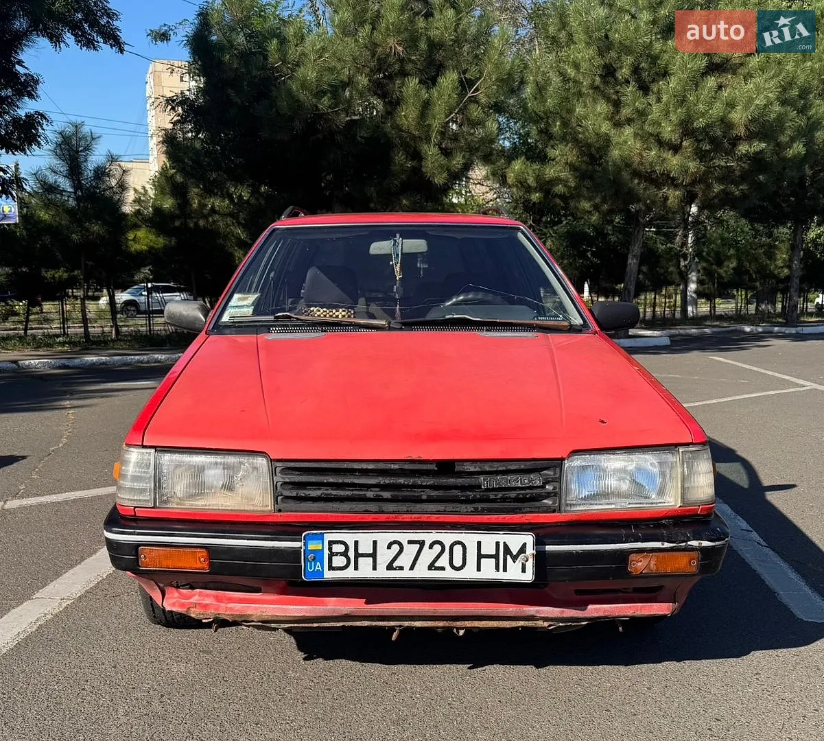 Mazda 323, 1987