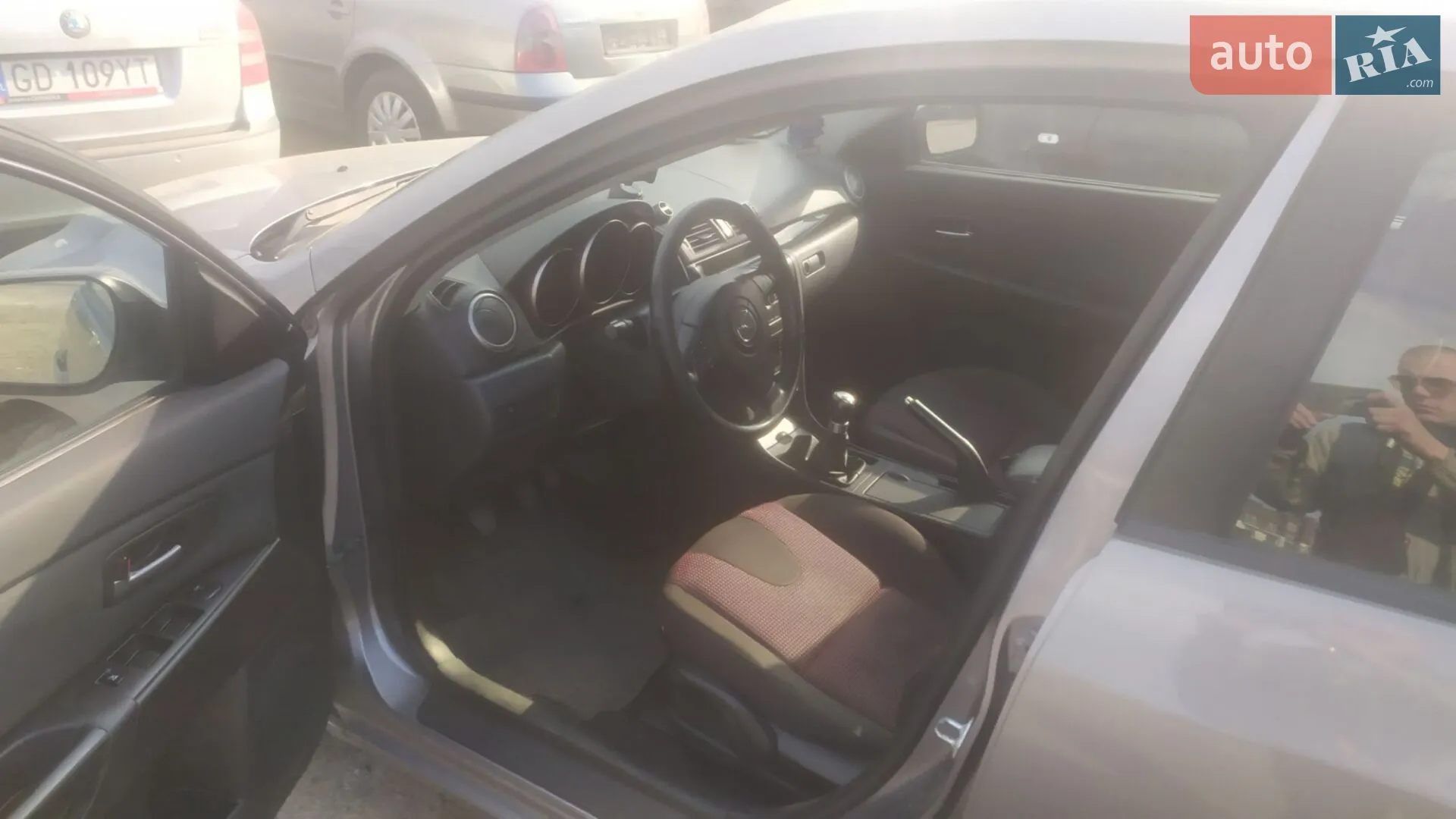 Mazda 3, 2003