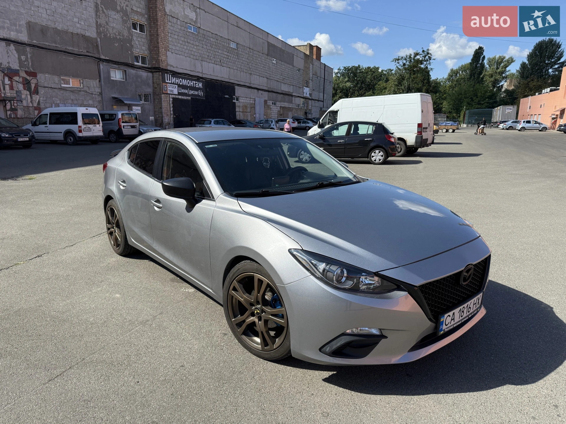 Mazda 3, 2015