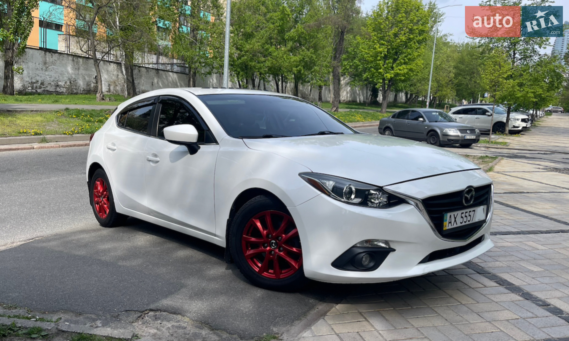 Mazda 3, 2015