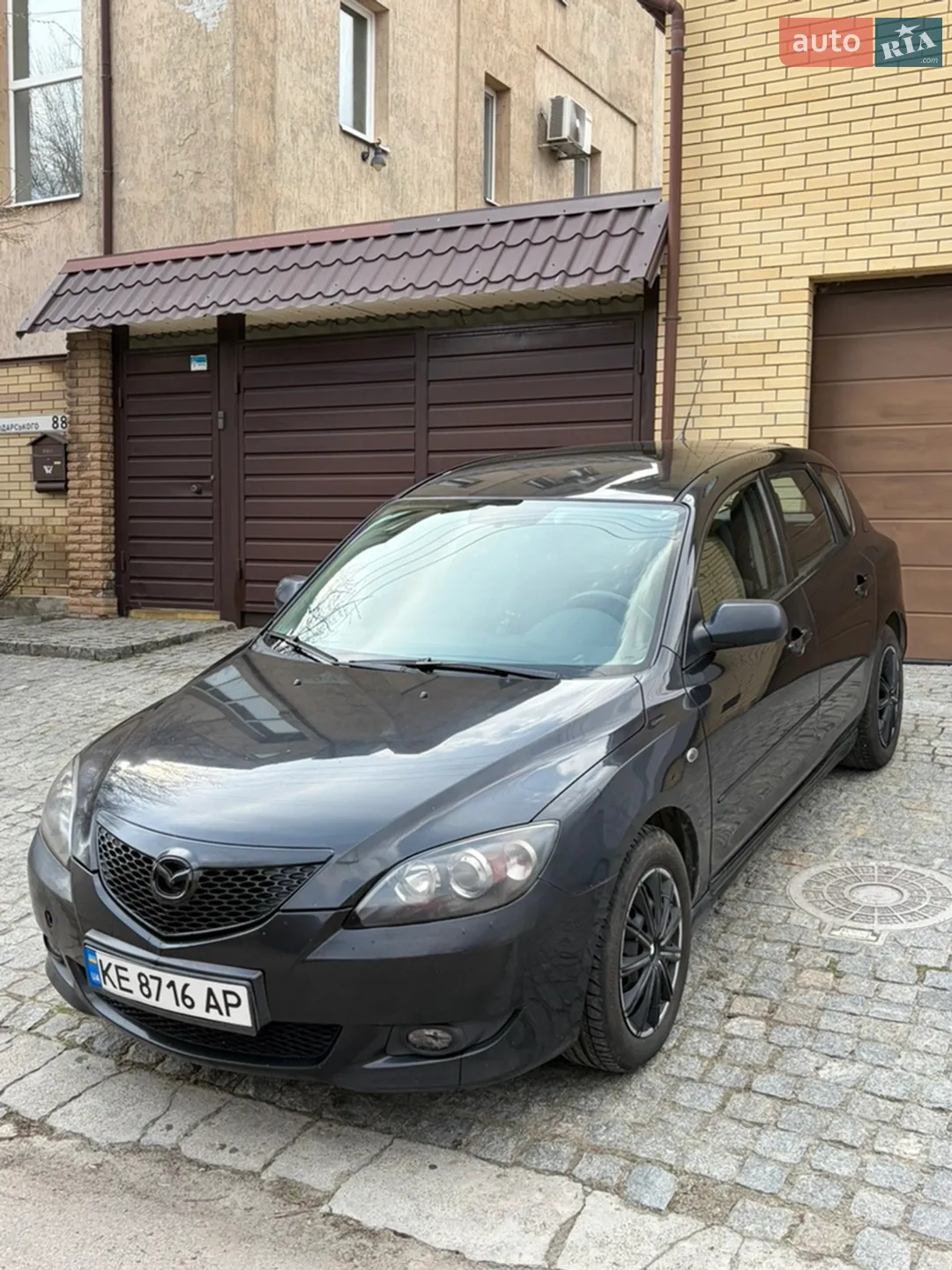 Mazda 3, 2004