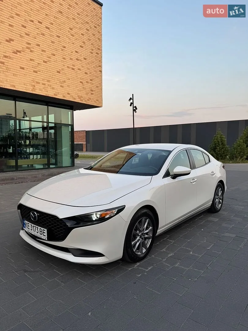 Mazda 3, 2020
