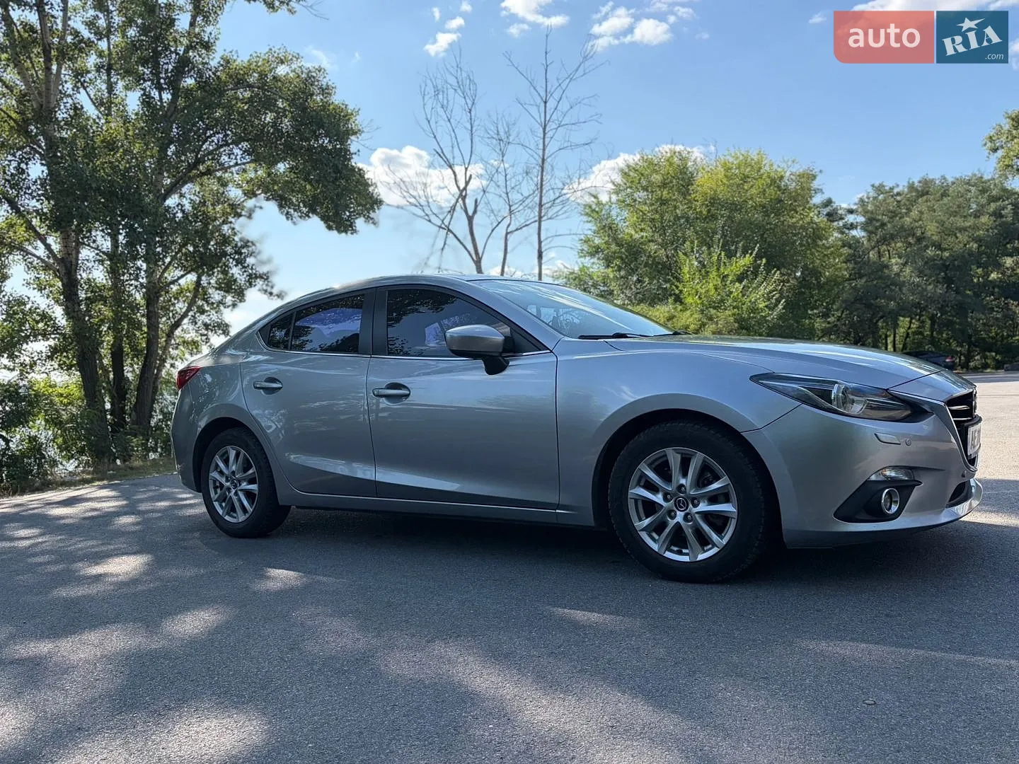 Mazda 3, 2015