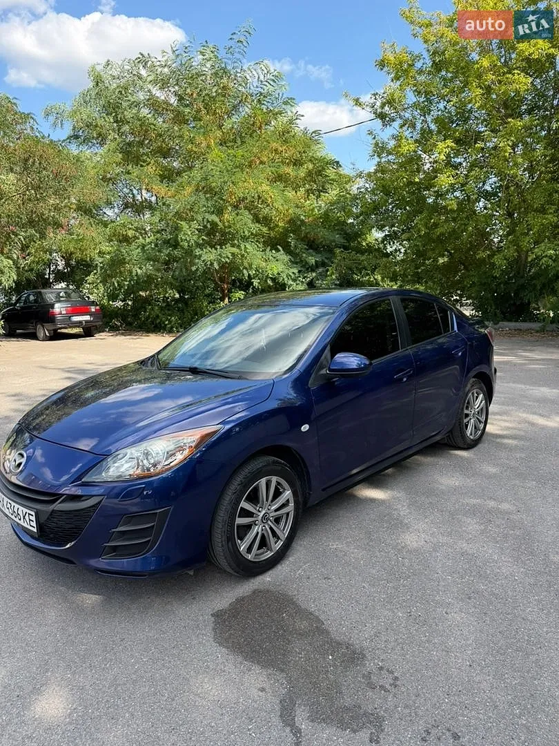 Mazda 3, 2010