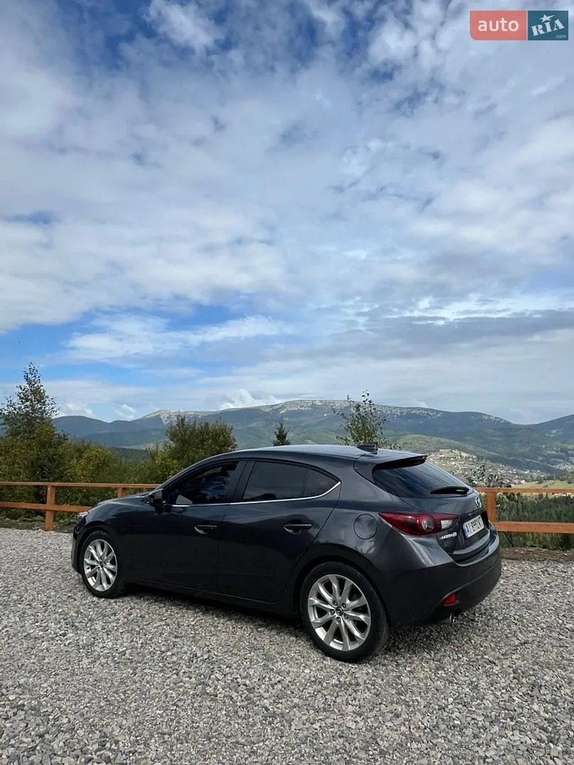 Mazda 3, 2016