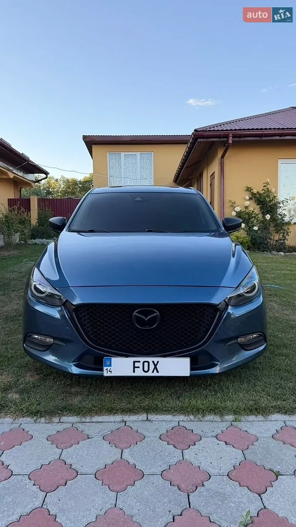 Mazda 3, 2018