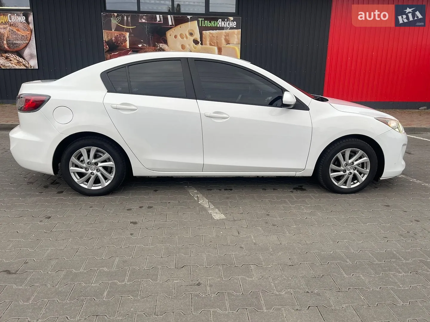 Mazda 3, 2012