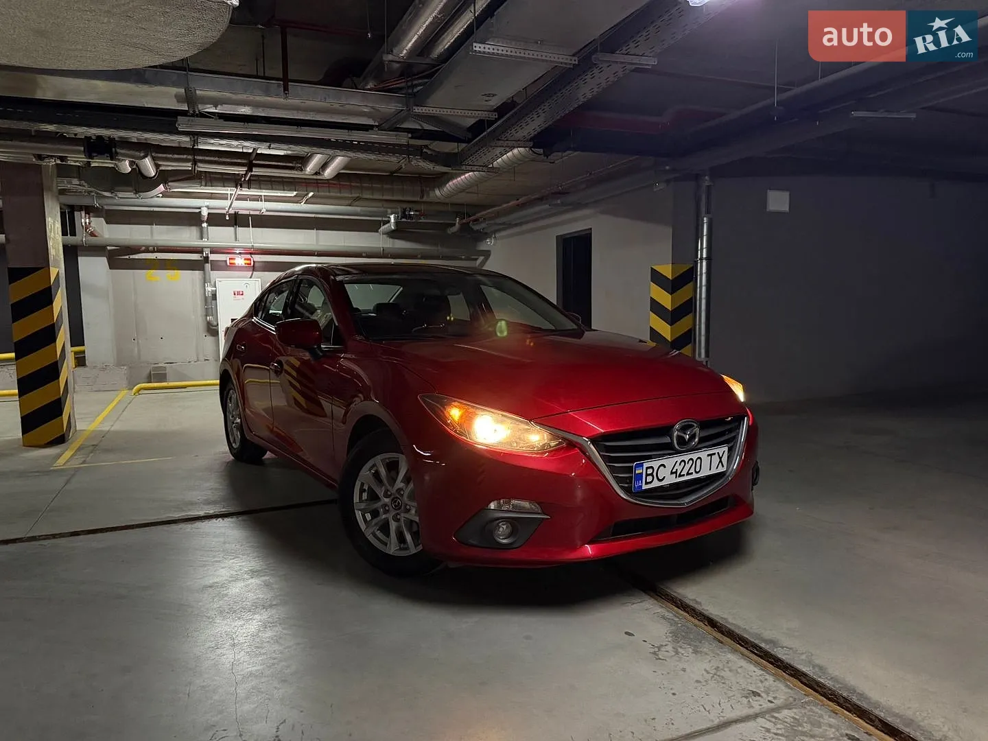 Mazda 3, 2015