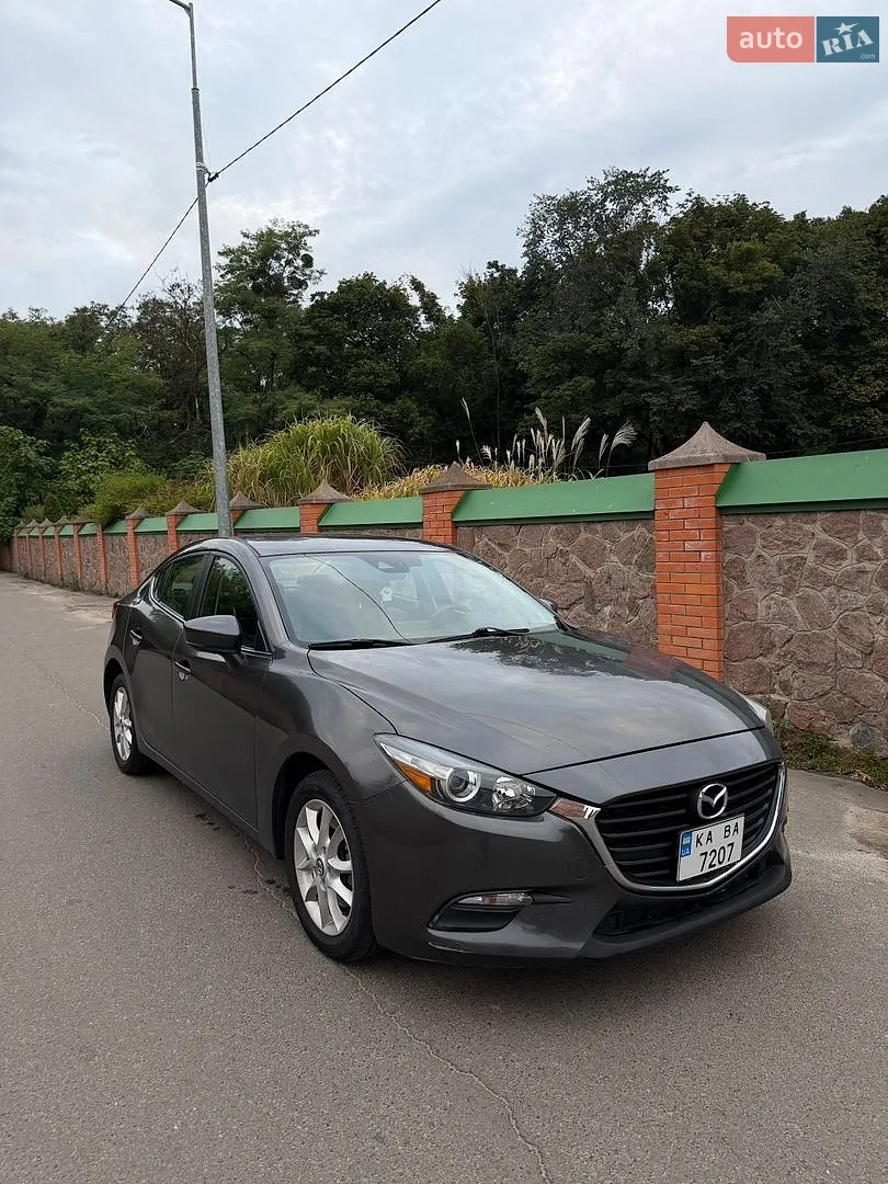 Mazda 3, 2017