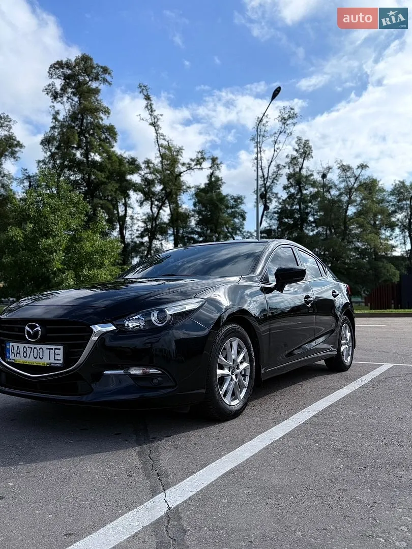 Mazda 3, 2017