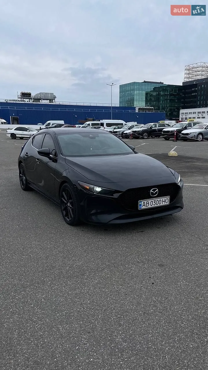 Mazda 3, 2019