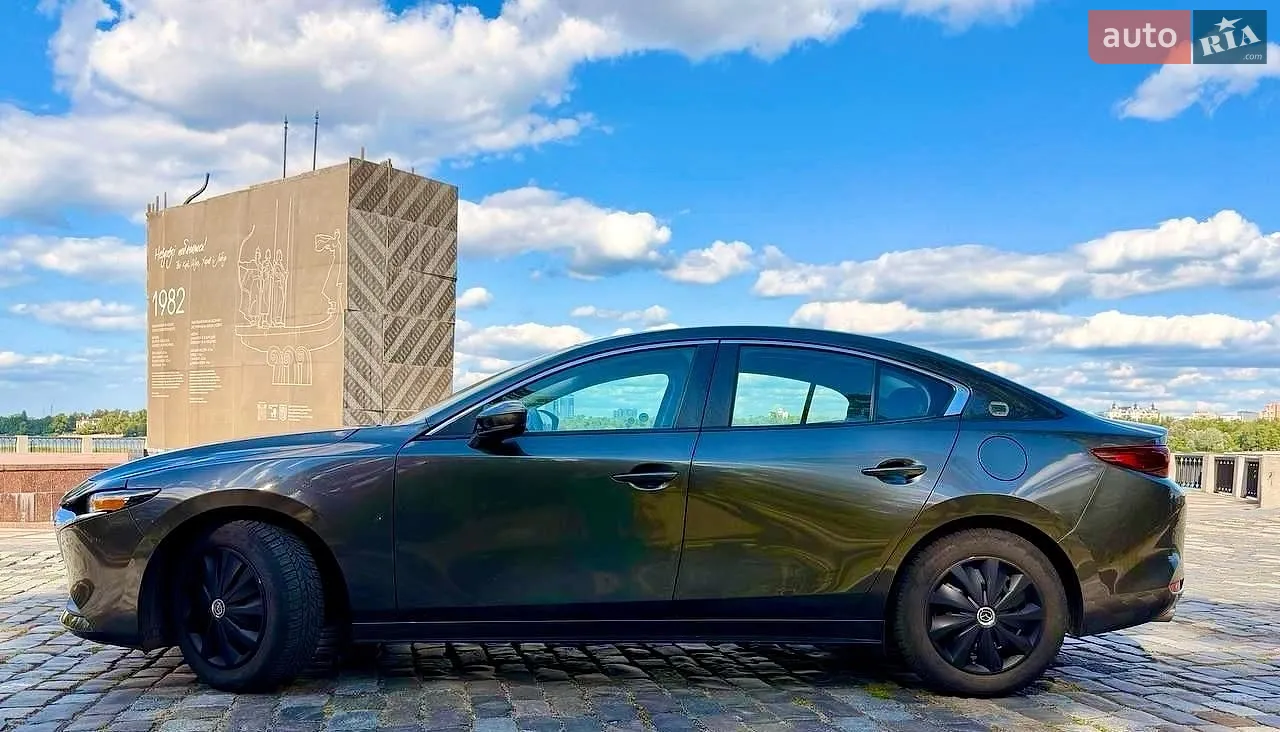 Mazda 3, 2021