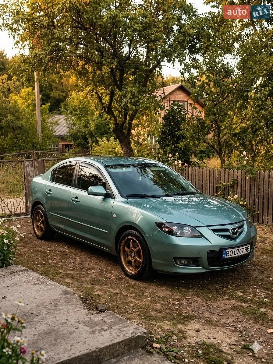 Mazda 3, 2004
