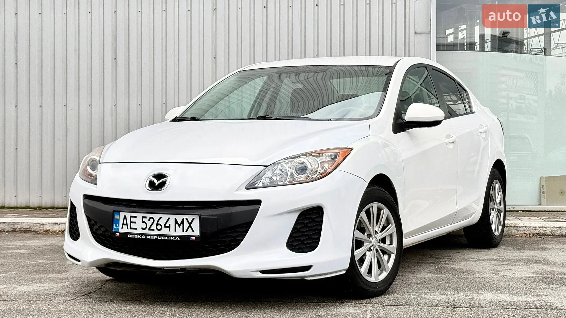 Mazda 3, 2013