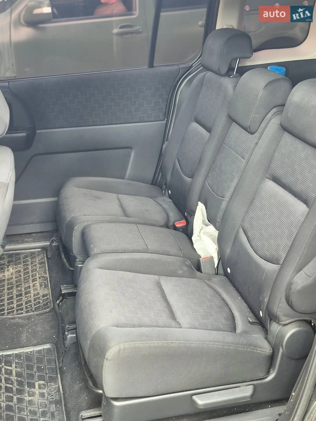 Mazda 5, 2009