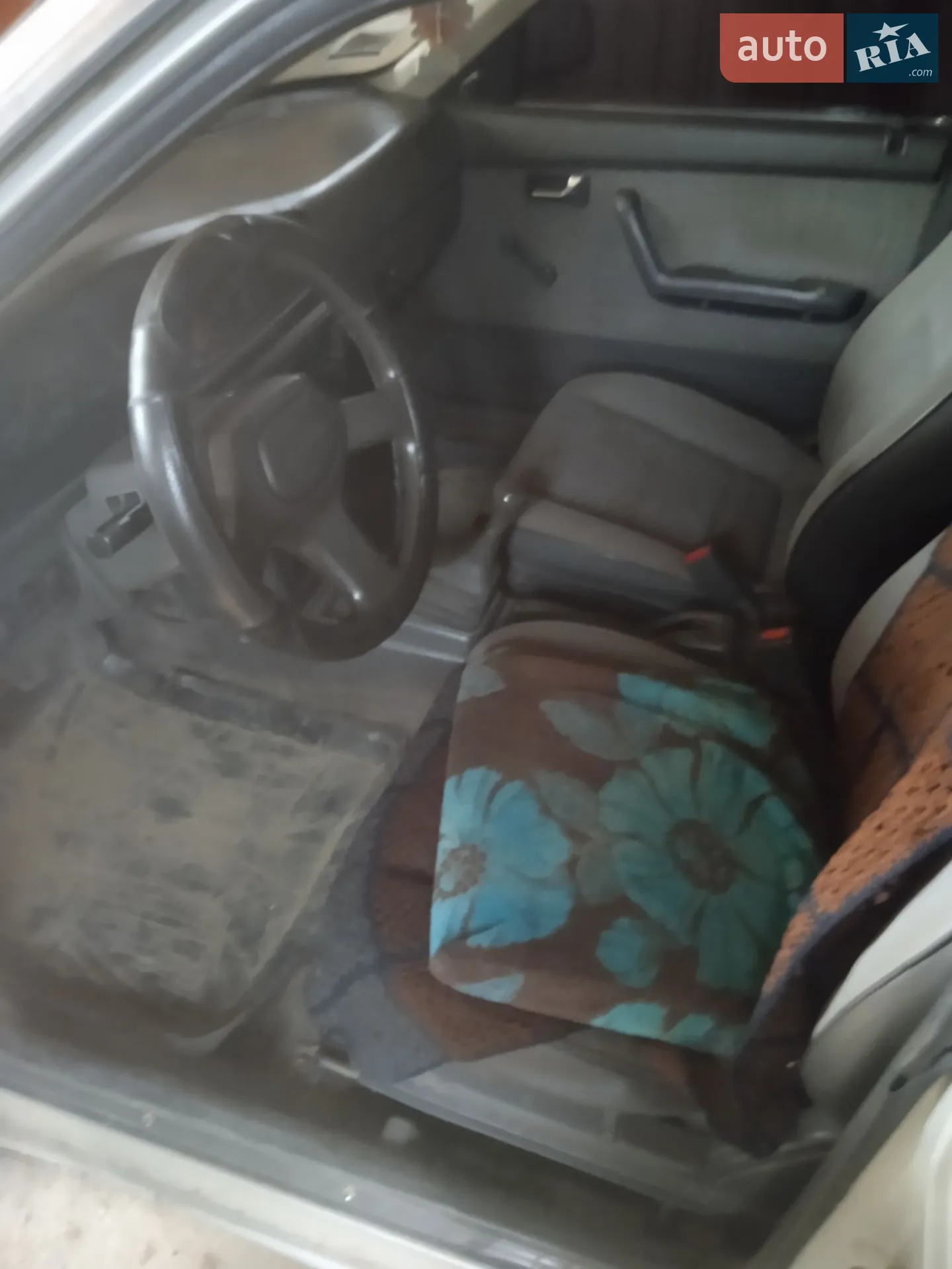 Mazda 626, 1989