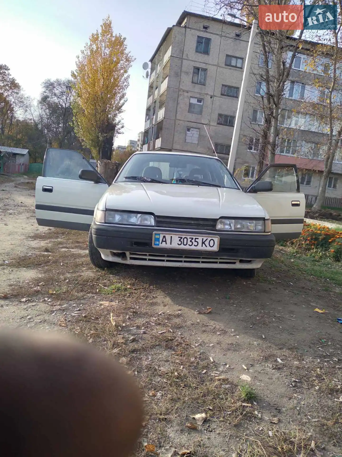 Mazda 626, 1988