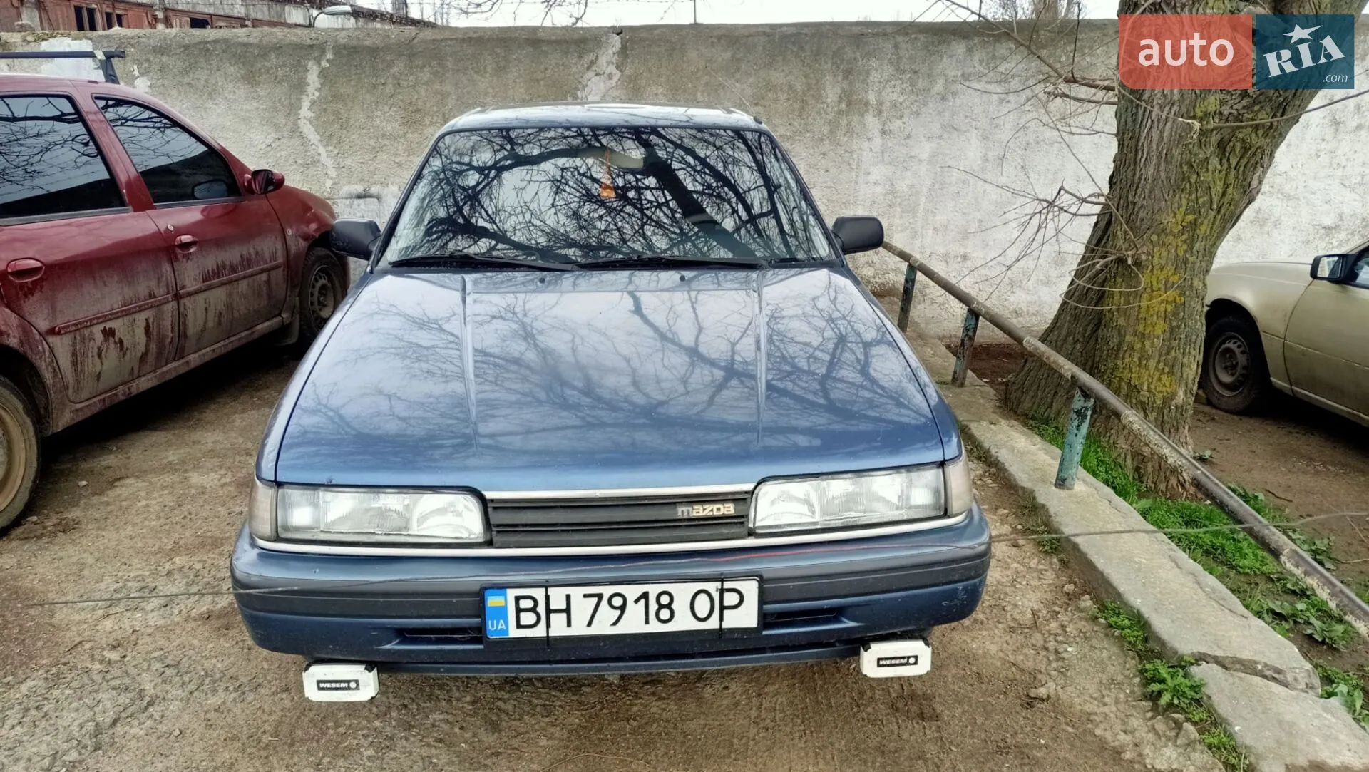 Mazda 626, 1990