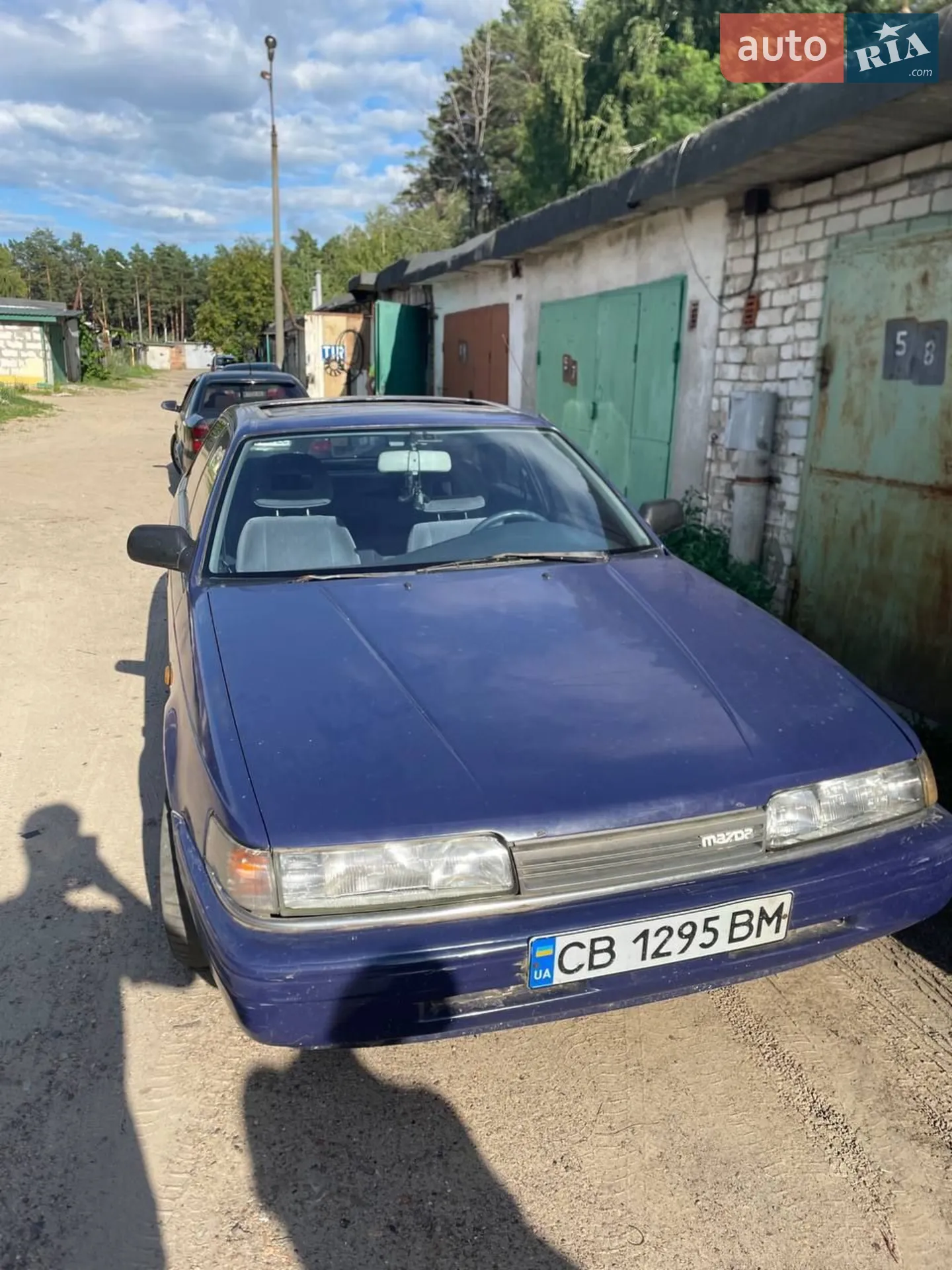 Mazda 626, 1989
