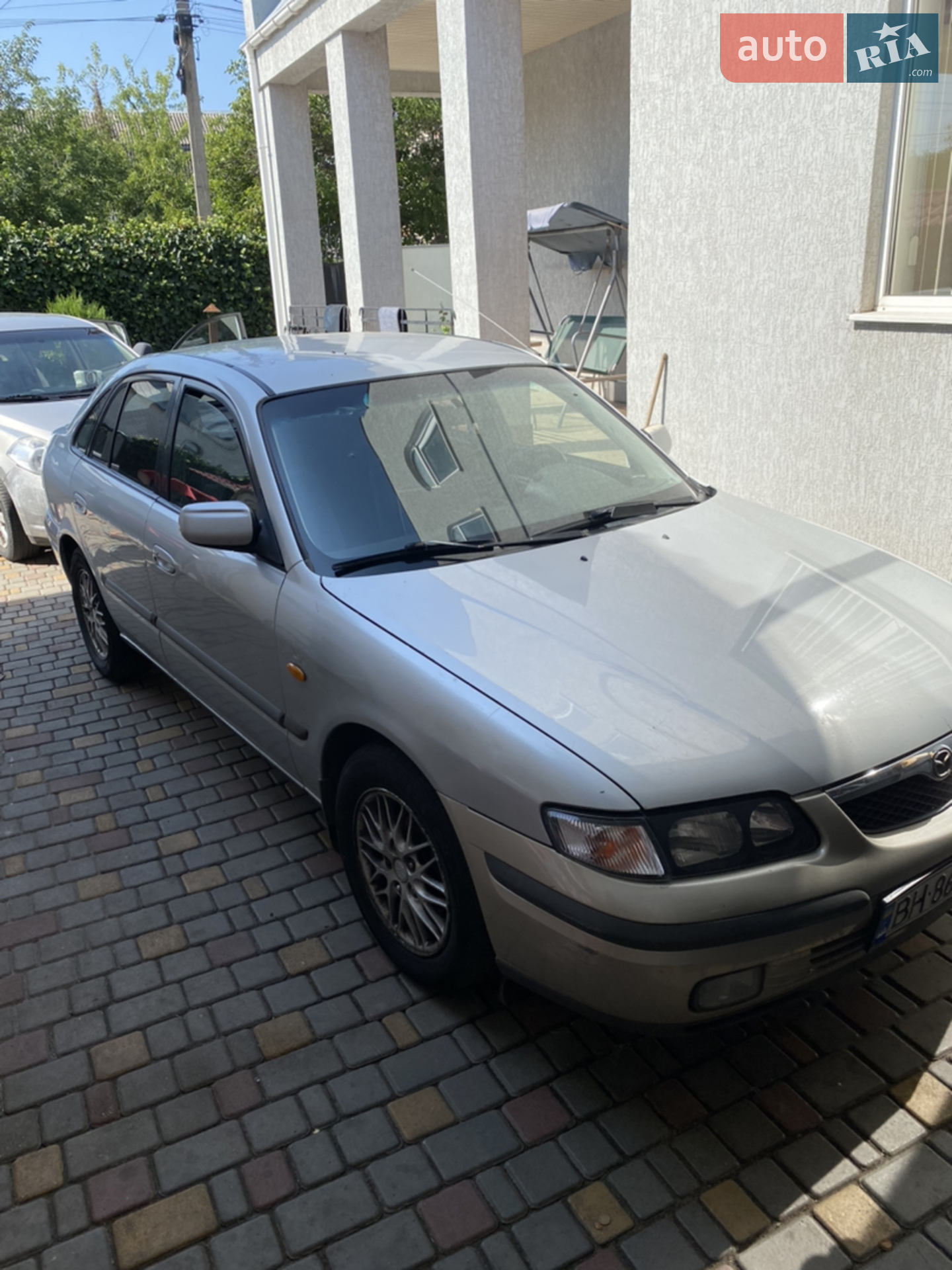 Mazda 626, 1998