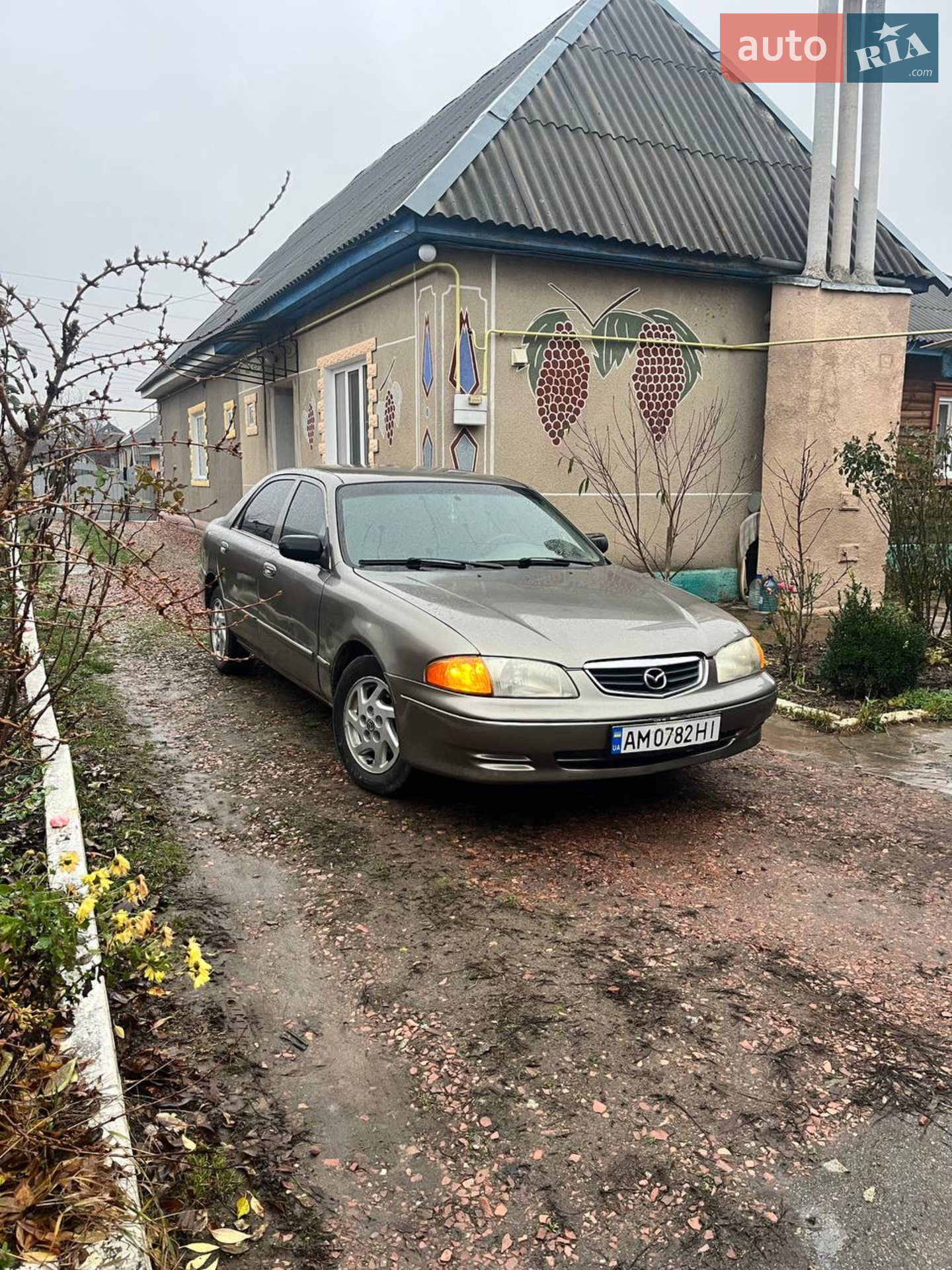 Mazda 626, 2000