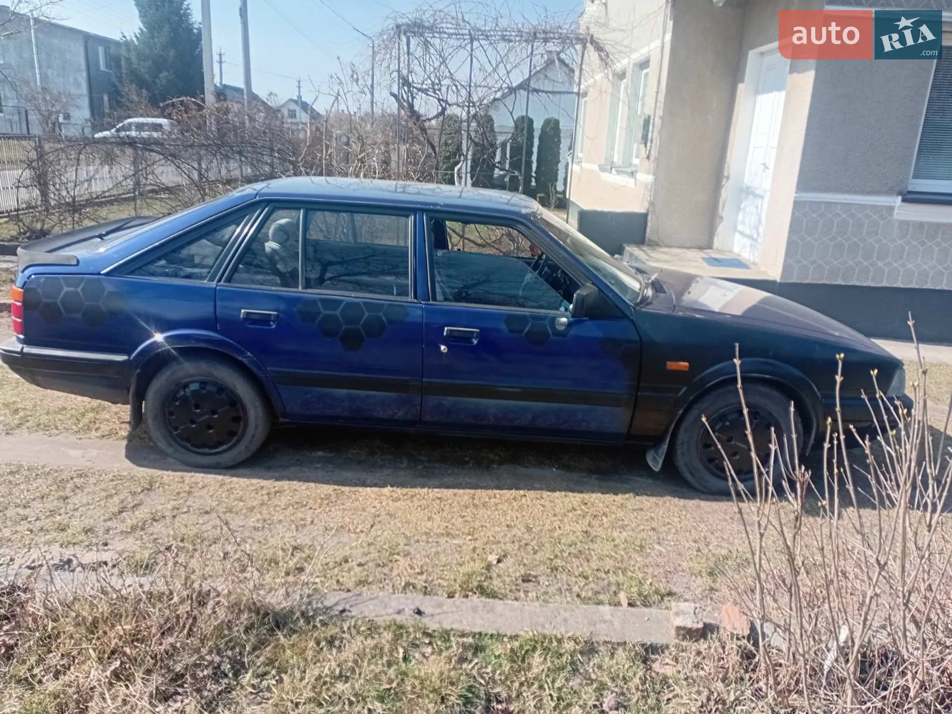 Mazda 626, 1986