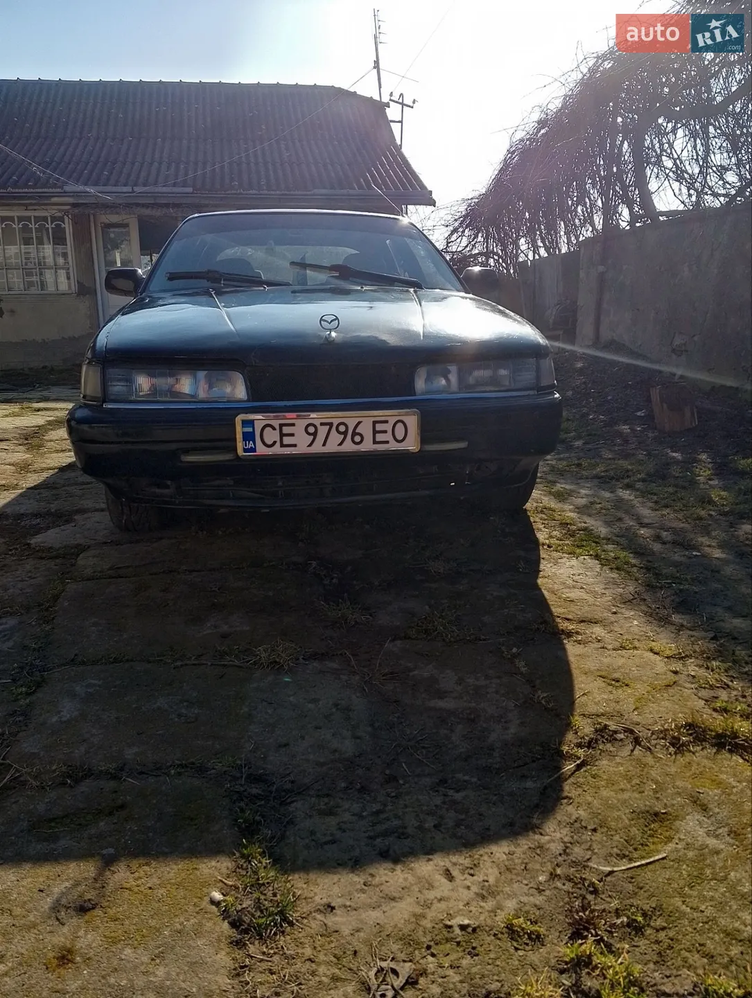 Mazda 626, 1990