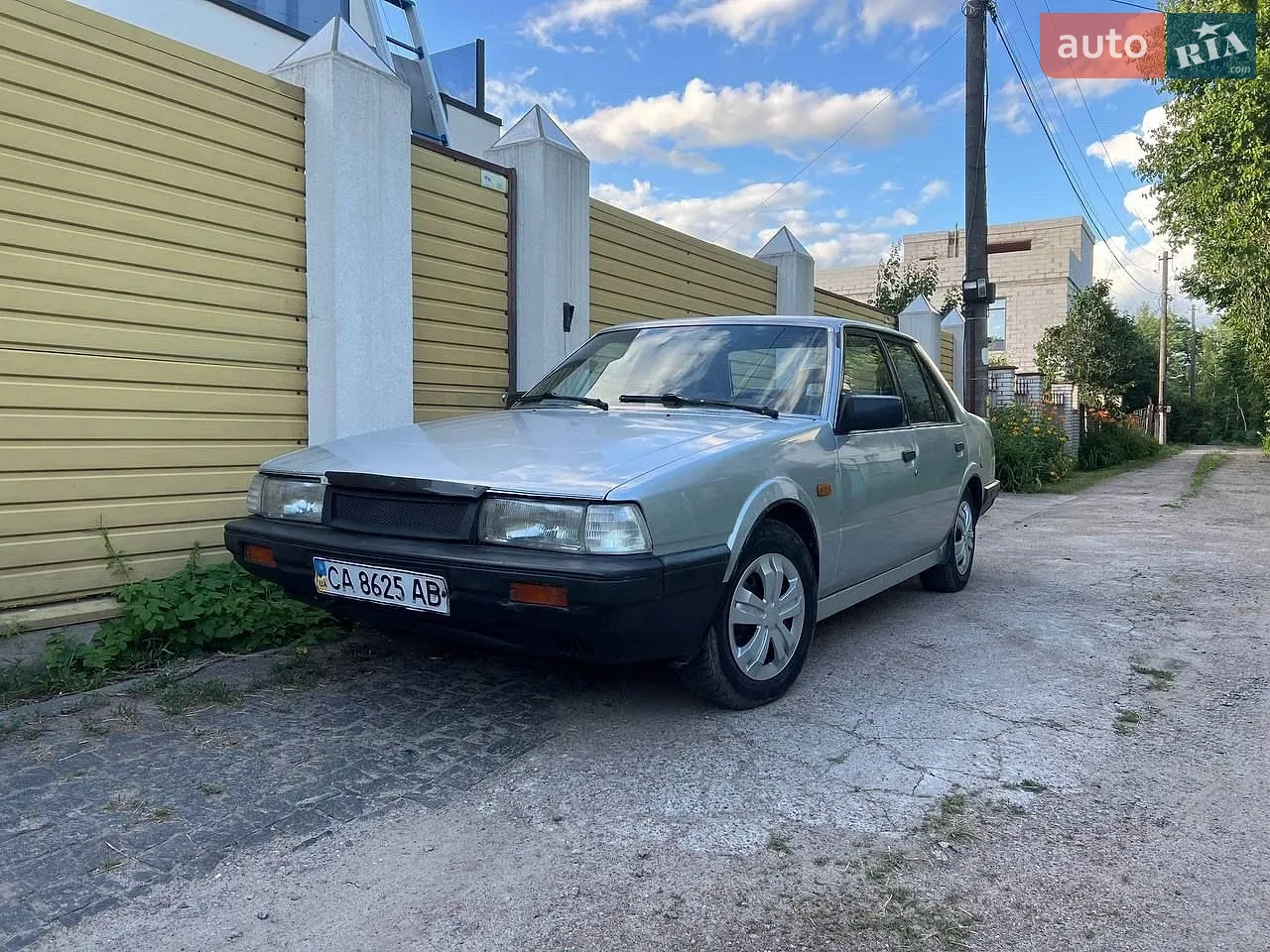 Mazda 626, 1986